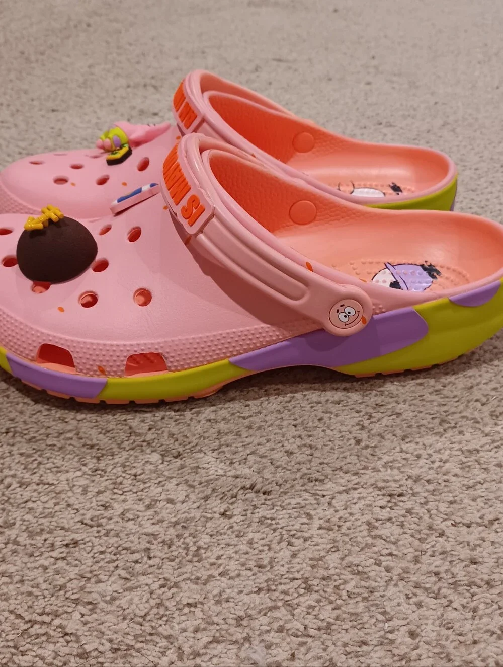 Crocs x SpongeBob Patrick Star Classic Clogs With JIBBITZ Charms Mens Size 12